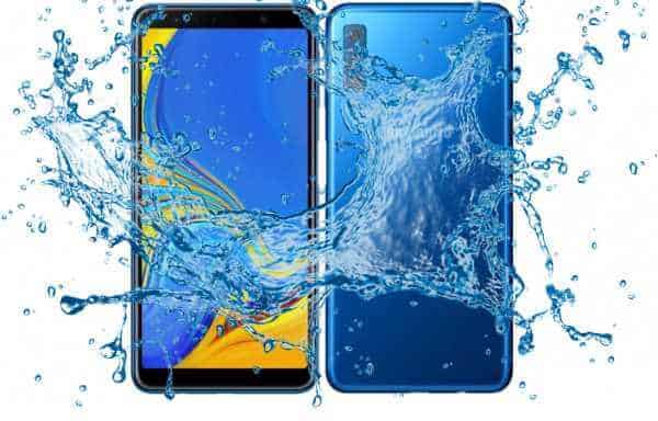 Voděodolný mobil Samsung, voda, vytopení, rozbitý
